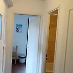 Spacieux A Avec Piscine Et Parking - Fr-1-814-146