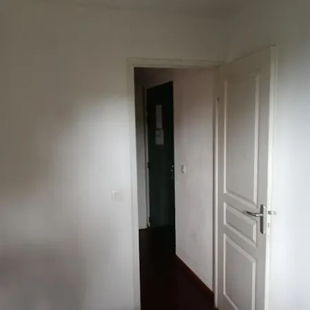 Spacieux A Super Avec Piscine Et Parking - Fr-1-814-146 * Бес-э-Сент-Анастез