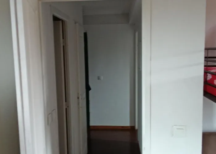 Spacieux à Pour 4 Personnes Avec Parking - Fr-1-814-146 *